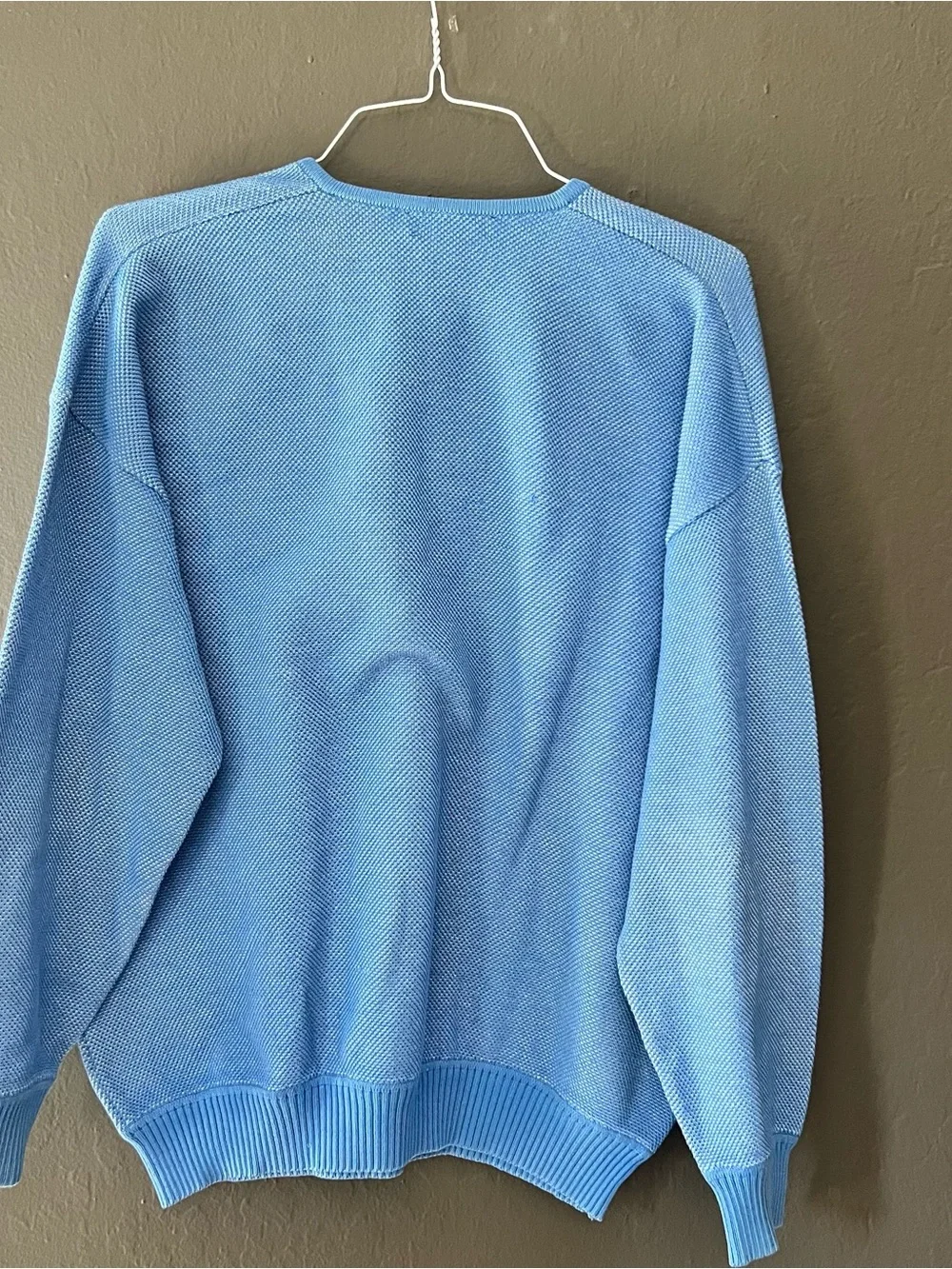 St. Croix Men's Sky Blue V-Neck Sweater